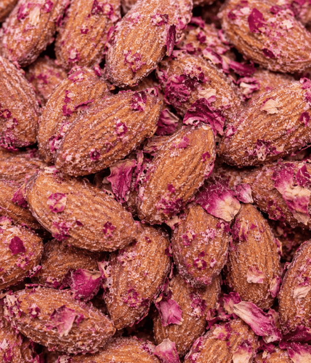 Amandes caramélisées à la rose